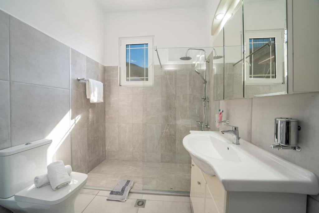 Vasilakis Apartment Sami  Bagian luar foto
